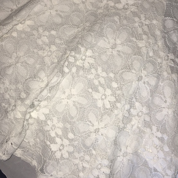 Top - Picture 2 of 3